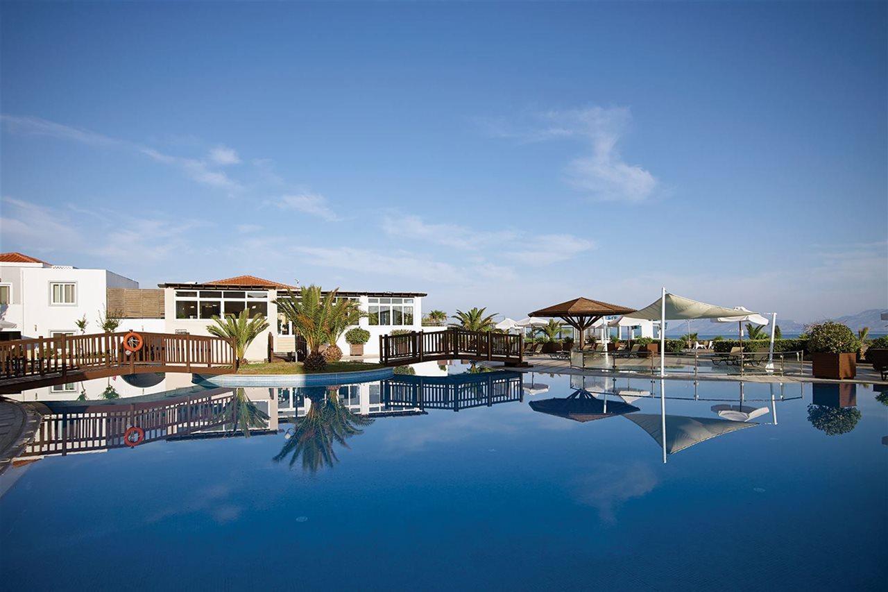 Atlantica Marmari Palace Мастрихари Екстериор снимка